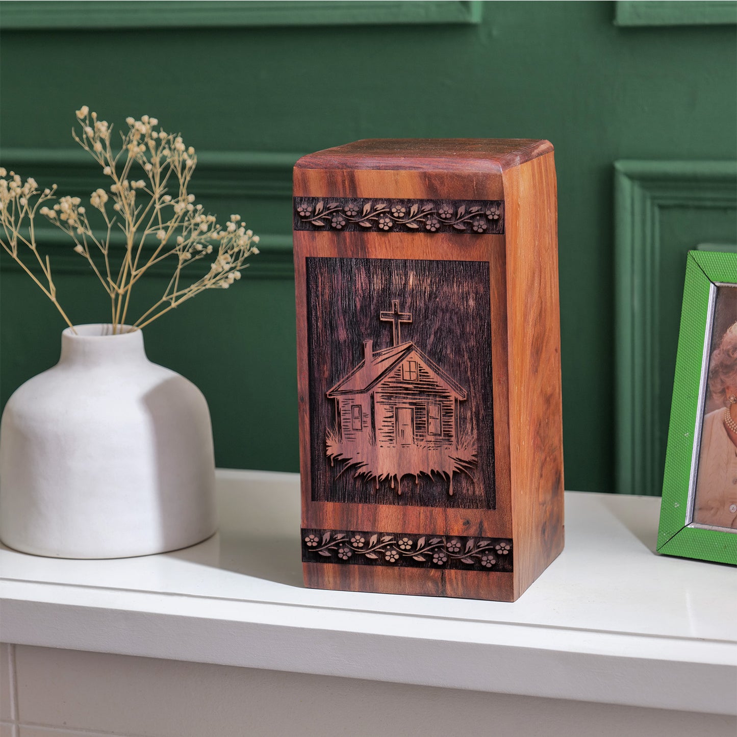 house Urn Size 14 Inch 14”(H) x 7.5”(W) x 7.5”(L)