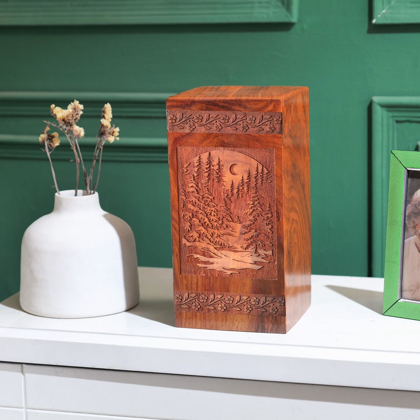 Snowy Forest Wooden Urns - Rosewood Cremation Urns For Human Ashes