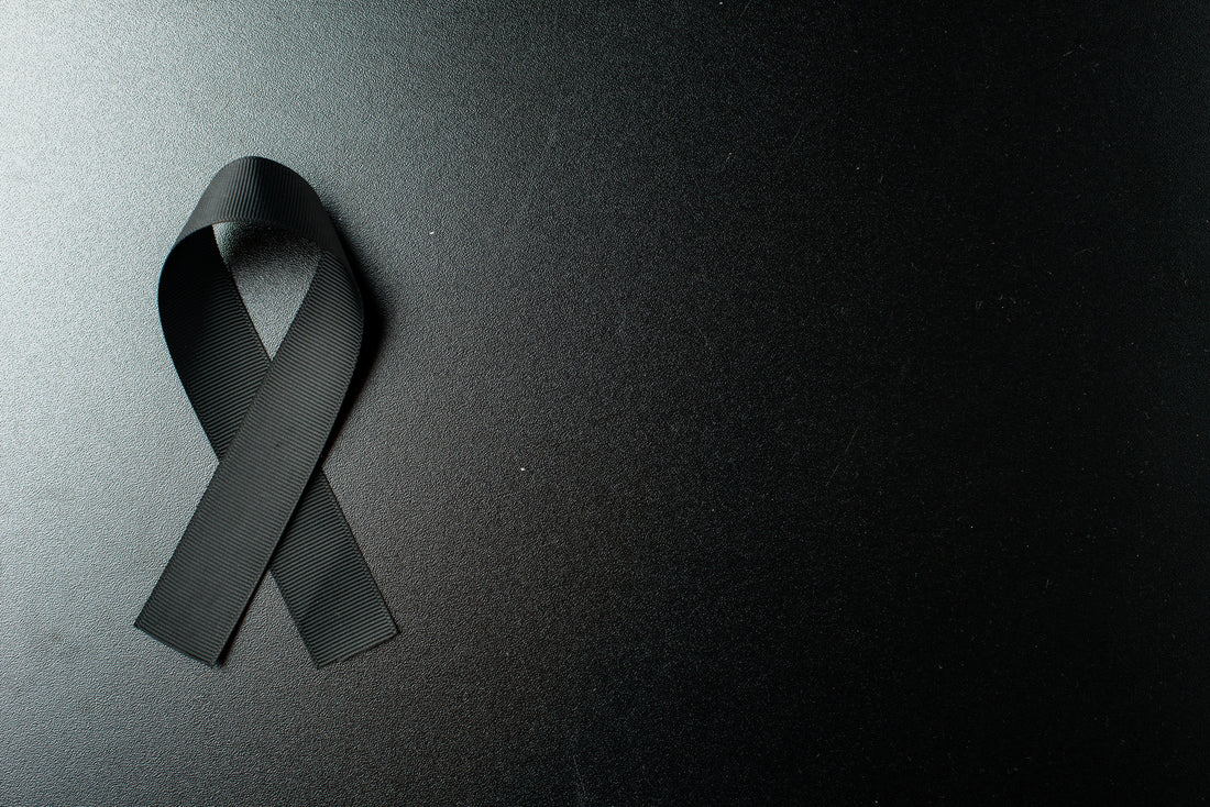 Colors of Mourning Around the World | Symbolism of Grief and Cultural Traditions