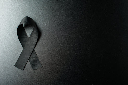 Colors of Mourning Around the World | Symbolism of Grief and Cultural Traditions