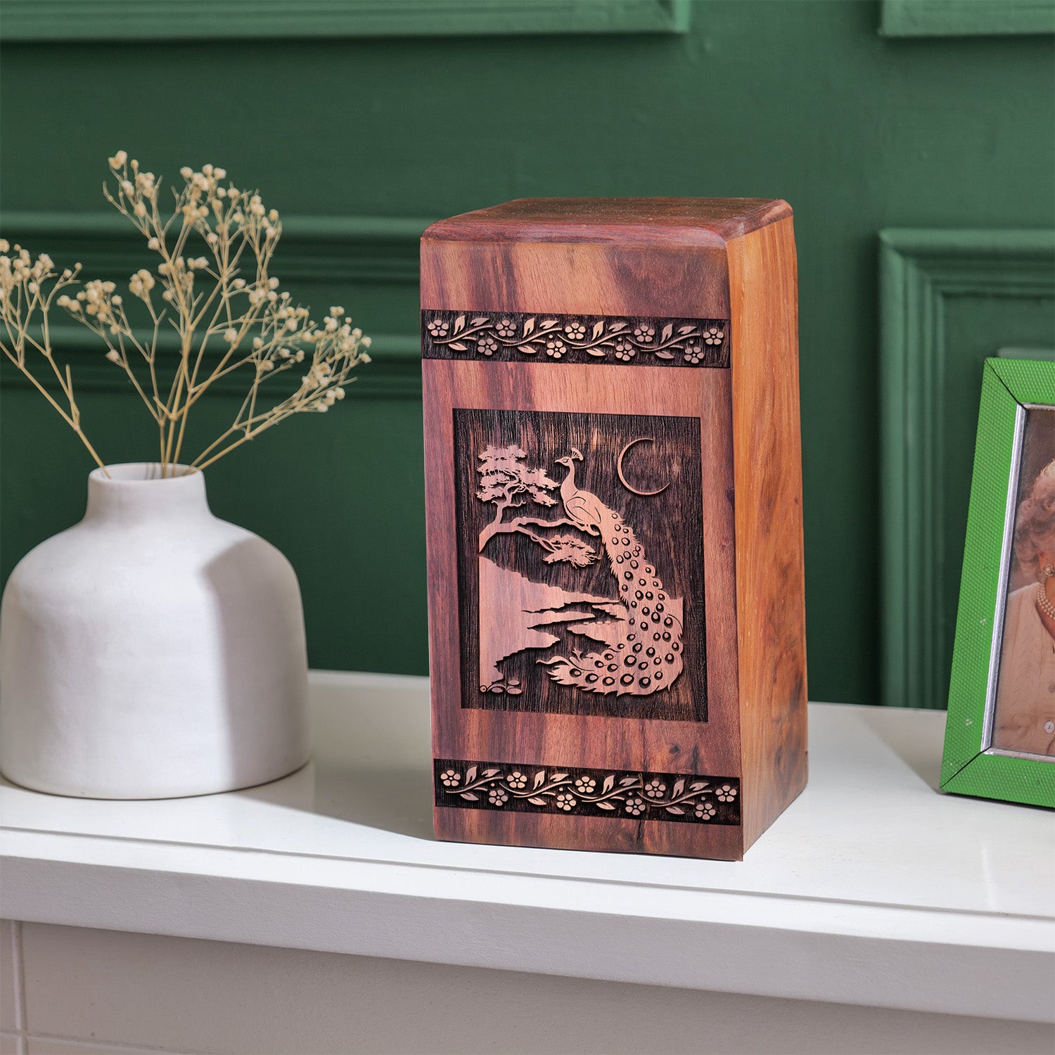 Peacock Urn Size 14 Inch 14”(H) x 7.5”(W) x 7.5”(L)