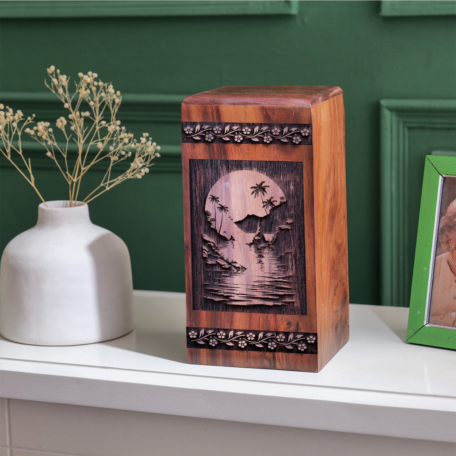 sunset beach Urn Size 14 Inch 14”(H) x 7.5”(W) x 7.5”(L)