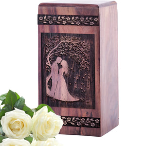 couple Urn Size 5(H)x3(W)x3(L)Inches