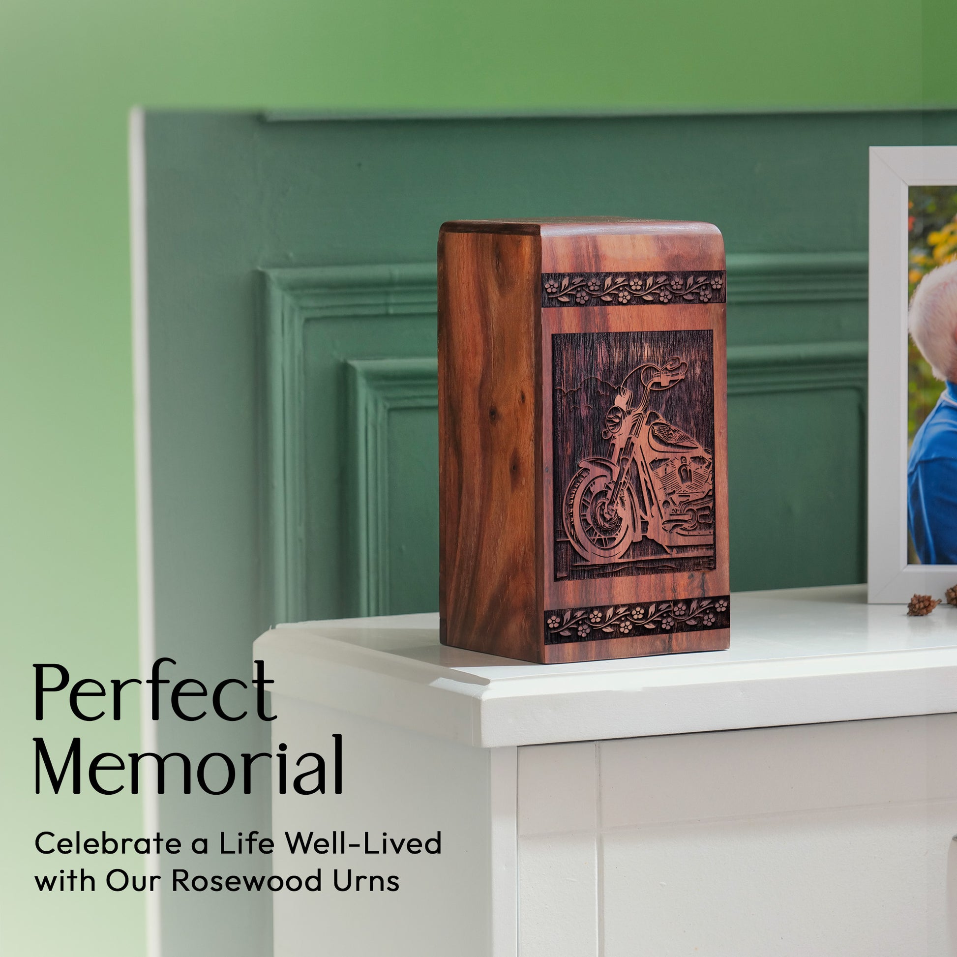 bullet Urn Size 11.25 Inch 11.25”(H) x 6.25”(W) x 6.25”(L)