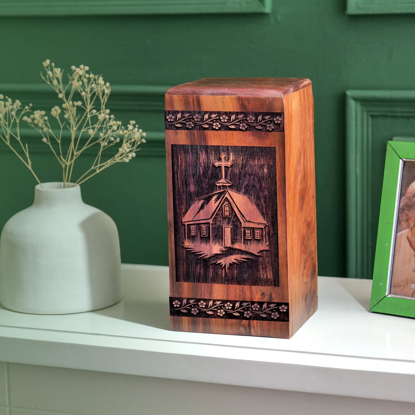 house Urn Size 14 Inch 14”(H) x 7.5”(W) x 7.5”(L)